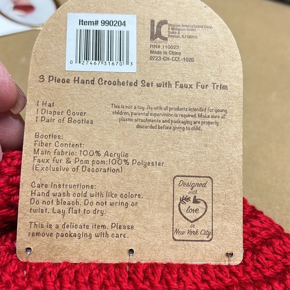 So 'Dorable Hand Crocheted With Faux Fur Trim 3 Piece Christmas Ensemble 0-6 M